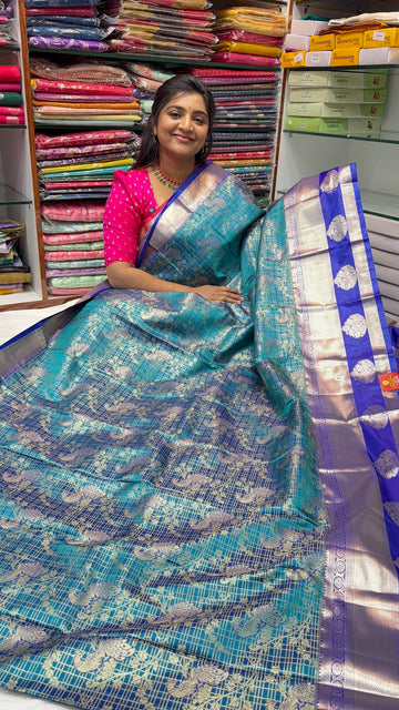 VINTAGE PATTU -W1999