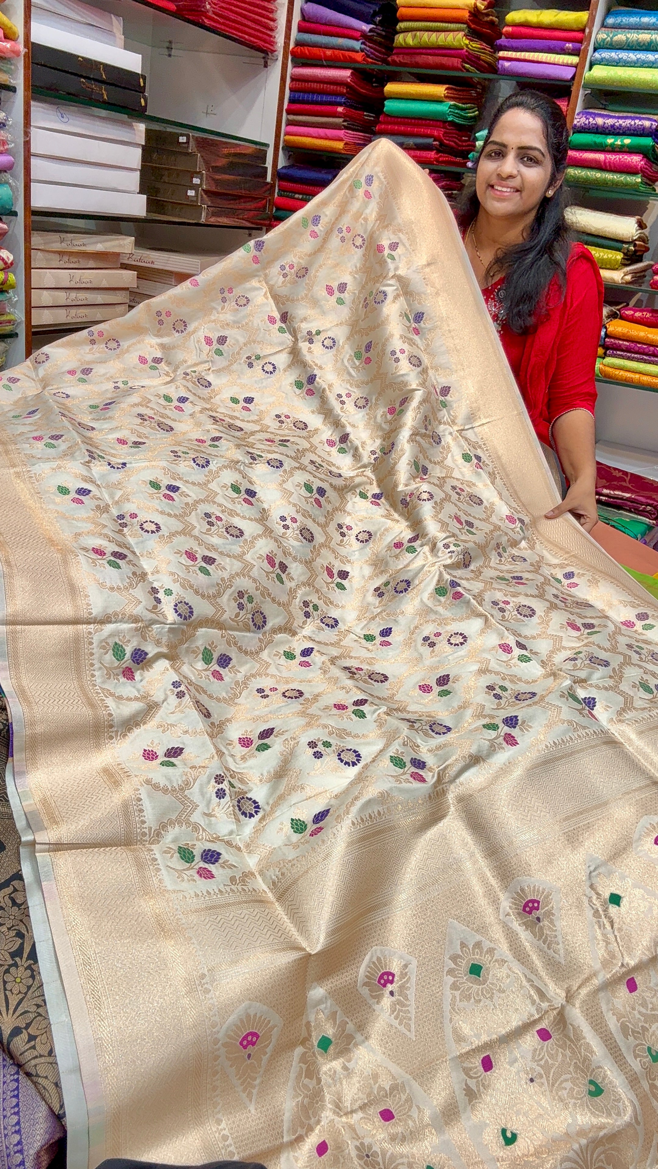 KATAN BENARASI -R2500