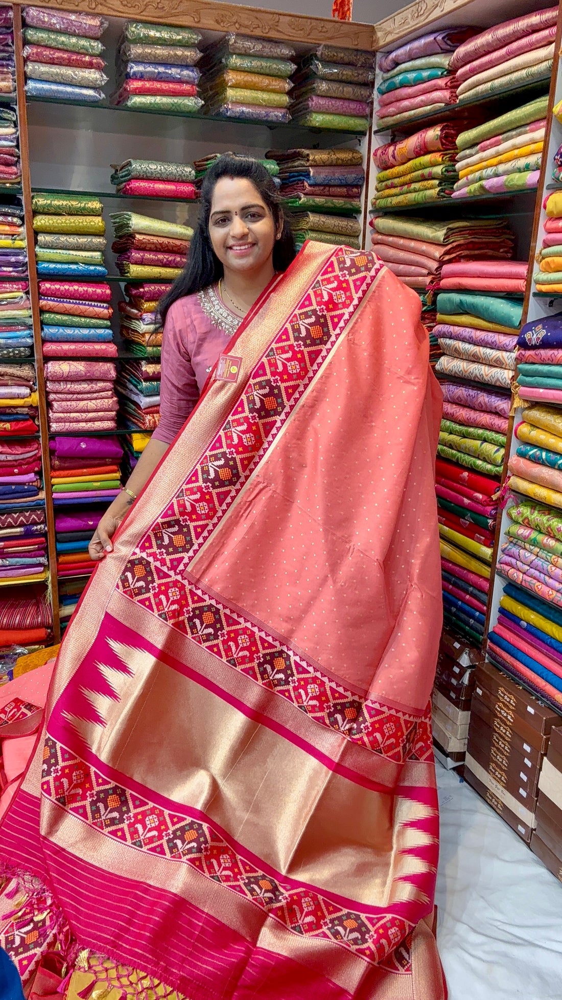 PAN PATOLA SAREE -BP3500