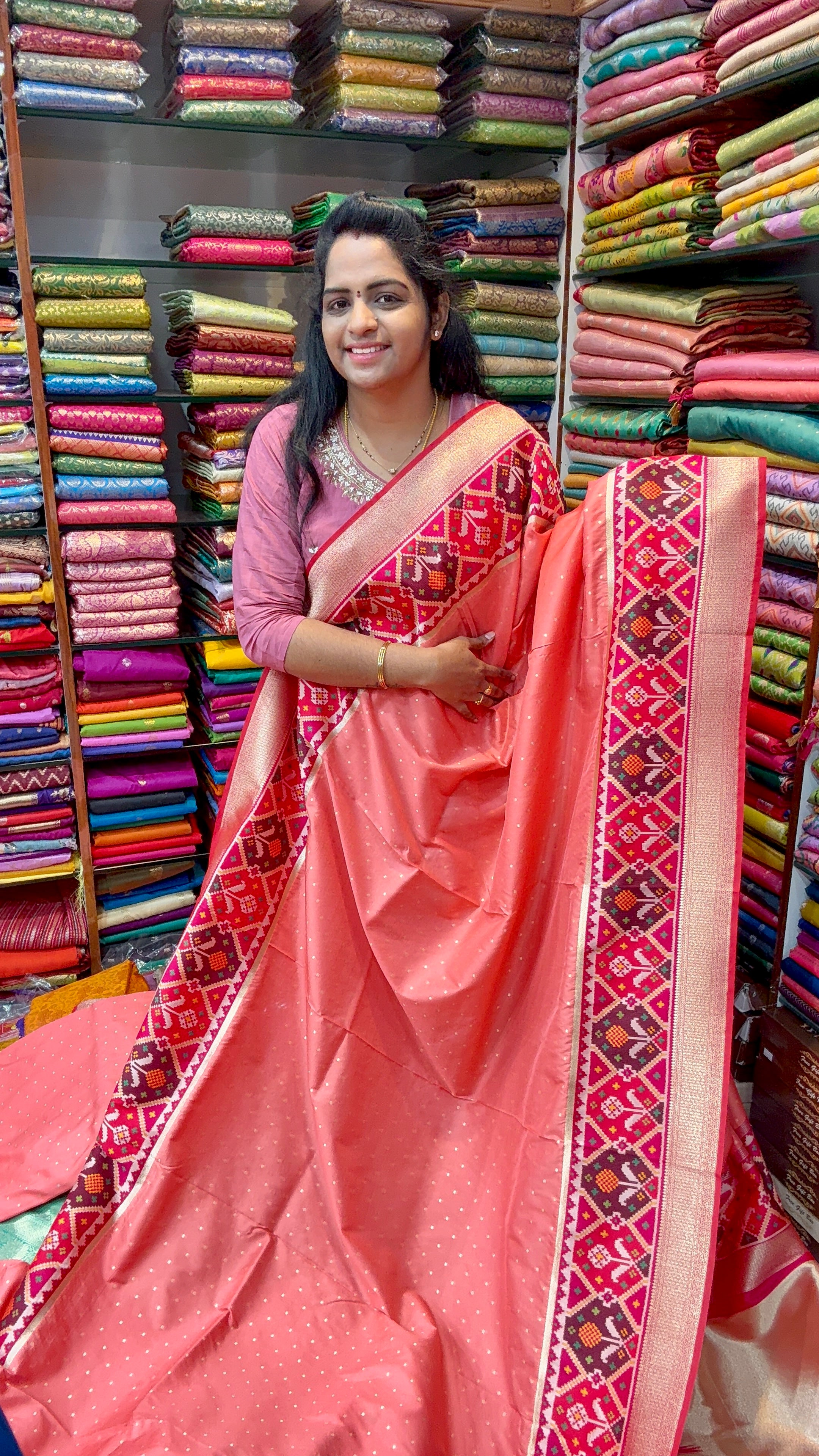 PAN PATOLA SAREE -BP3500