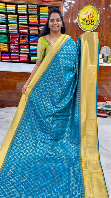 ARNI PATTU - A1299