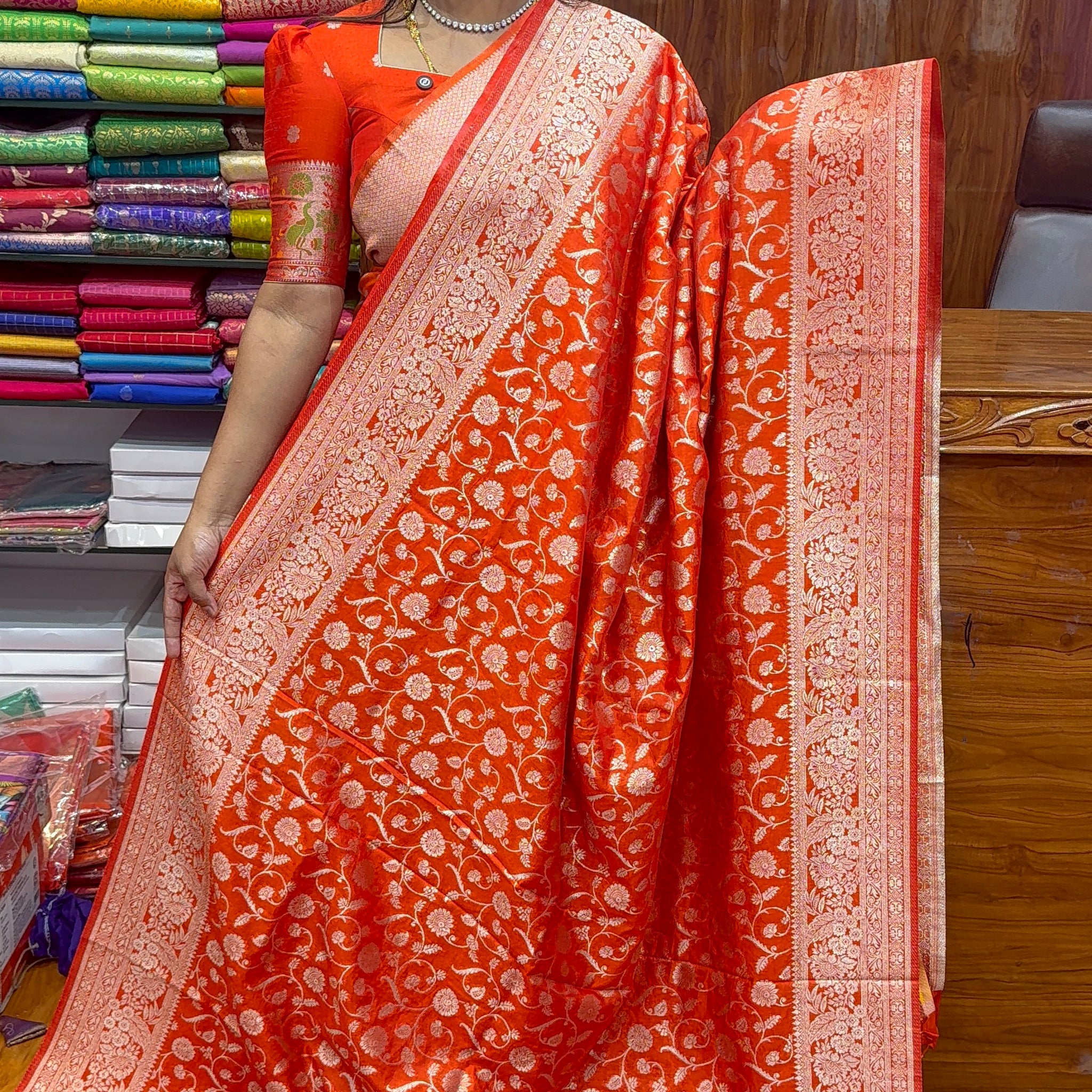 TUSSAR SILK-VC1299