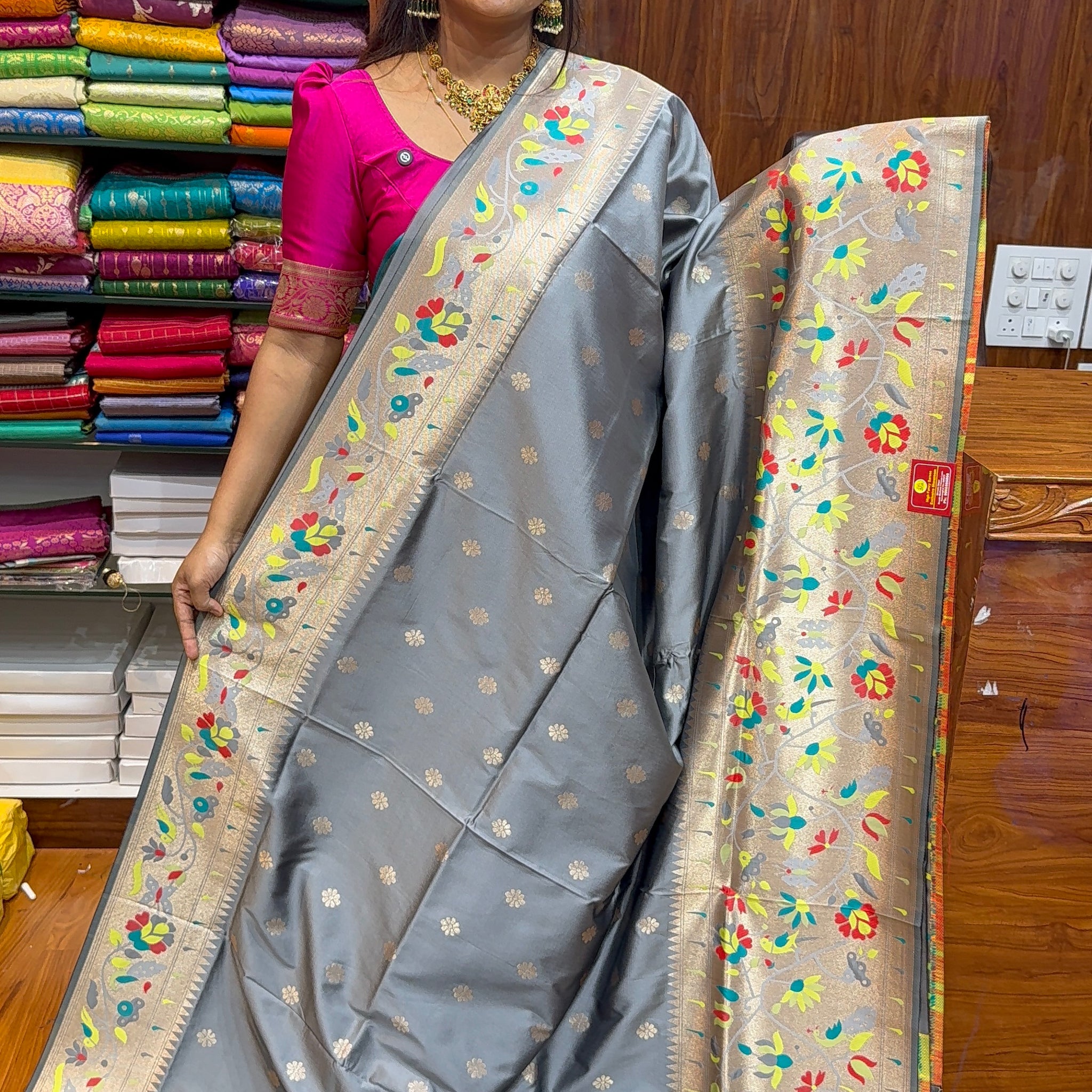 BANARSI PAITHANI-FB45