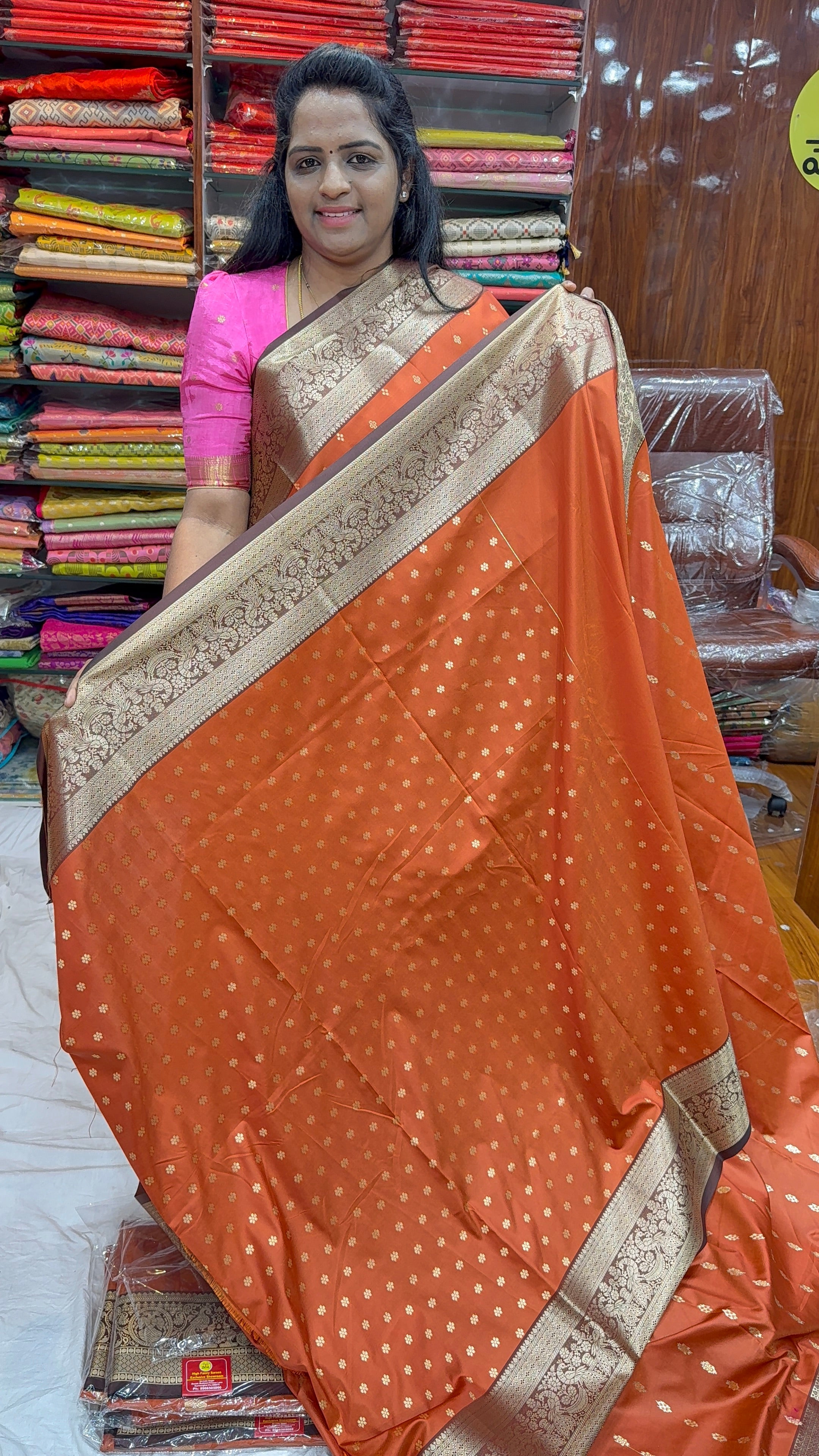 ARNI PATTU -RG1499