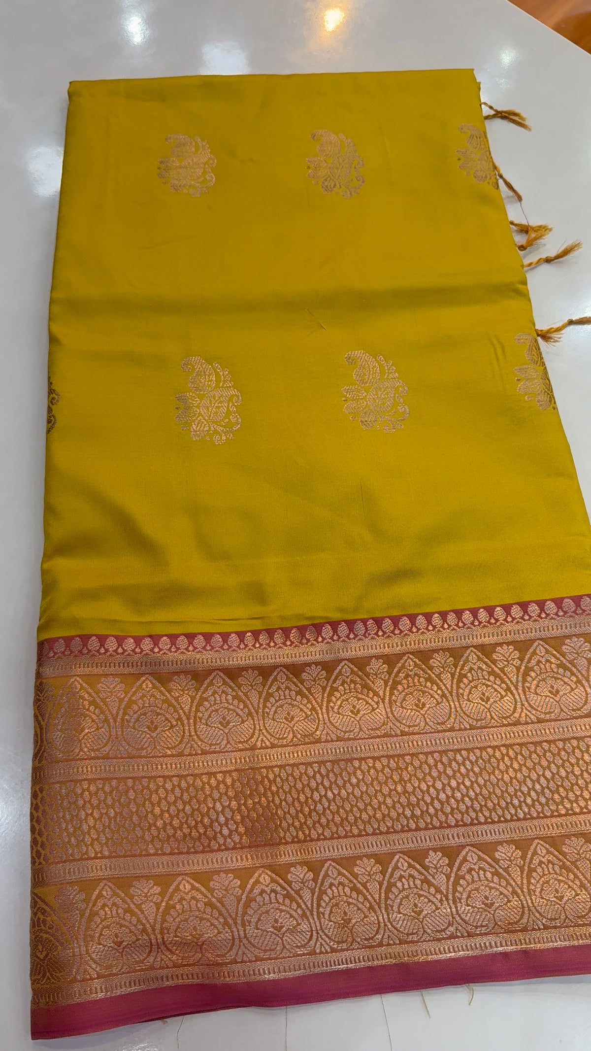 SOFT PATTU - RK