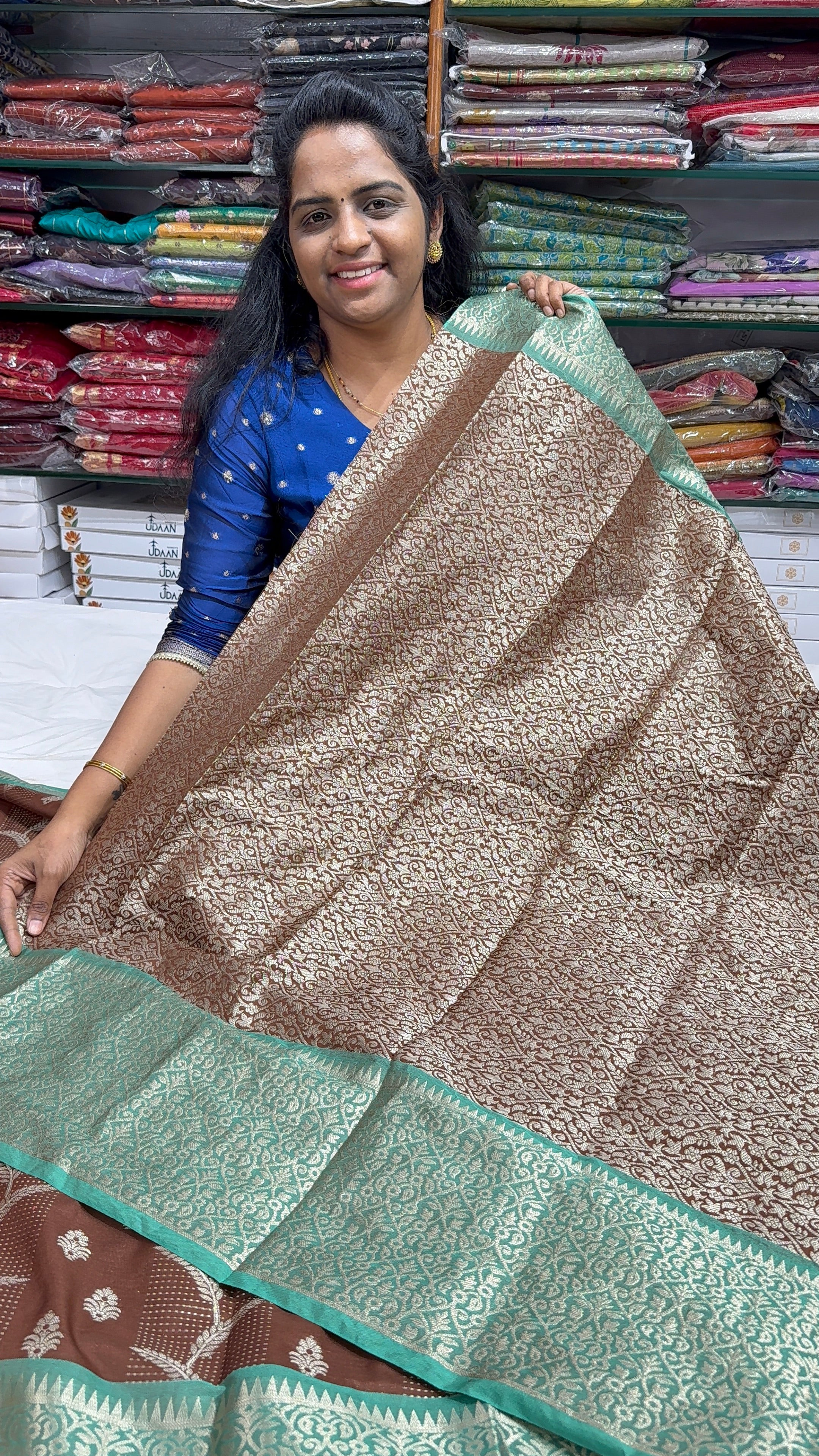 FANCY PATTU-DS11
