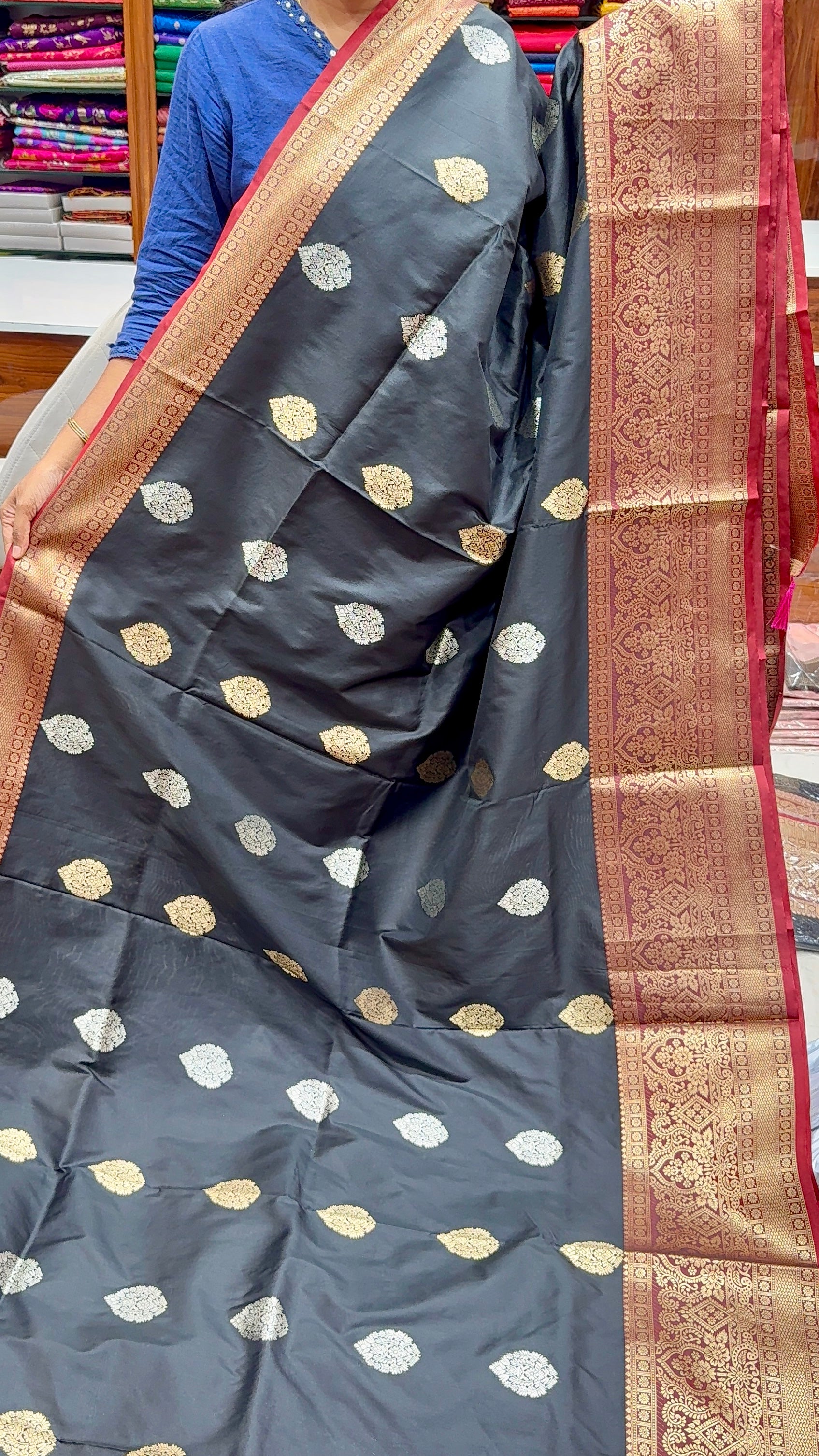 SEMI GADWAL- R1199