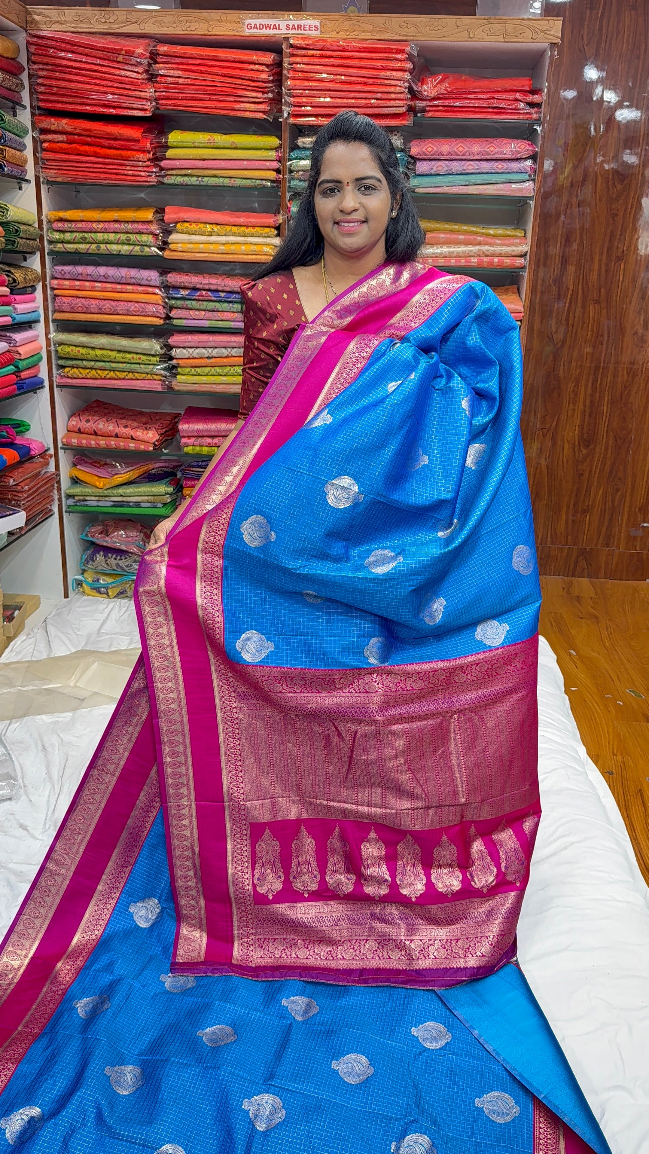 Vintage Gadwal -VV19