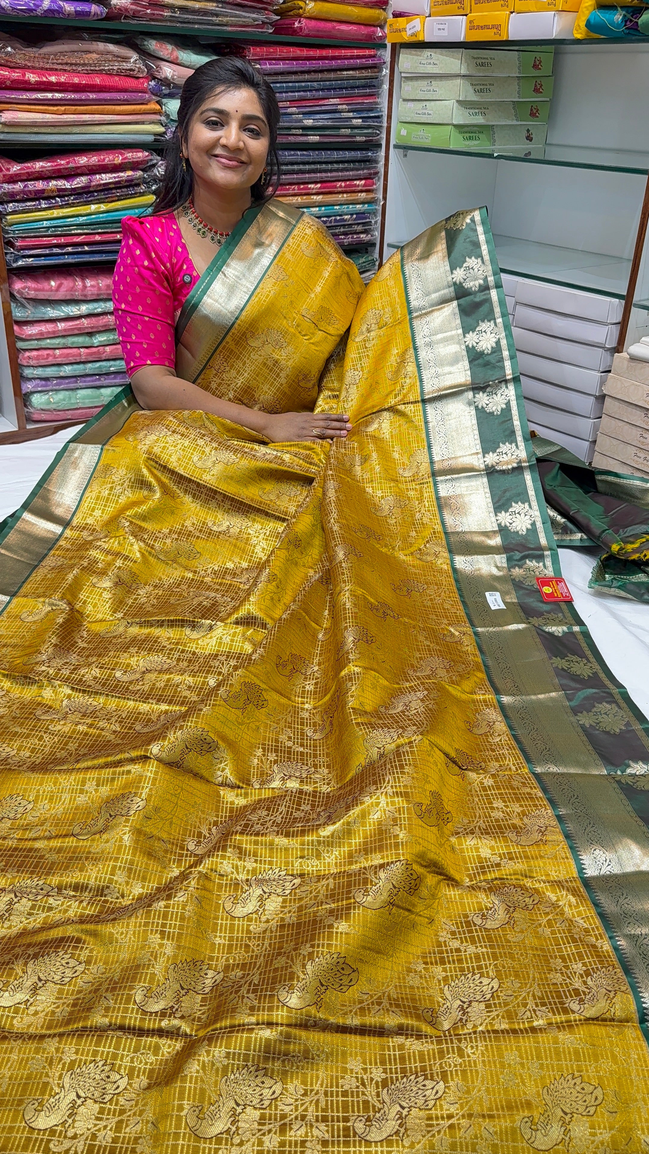 VINTAGE PATTU -W1999