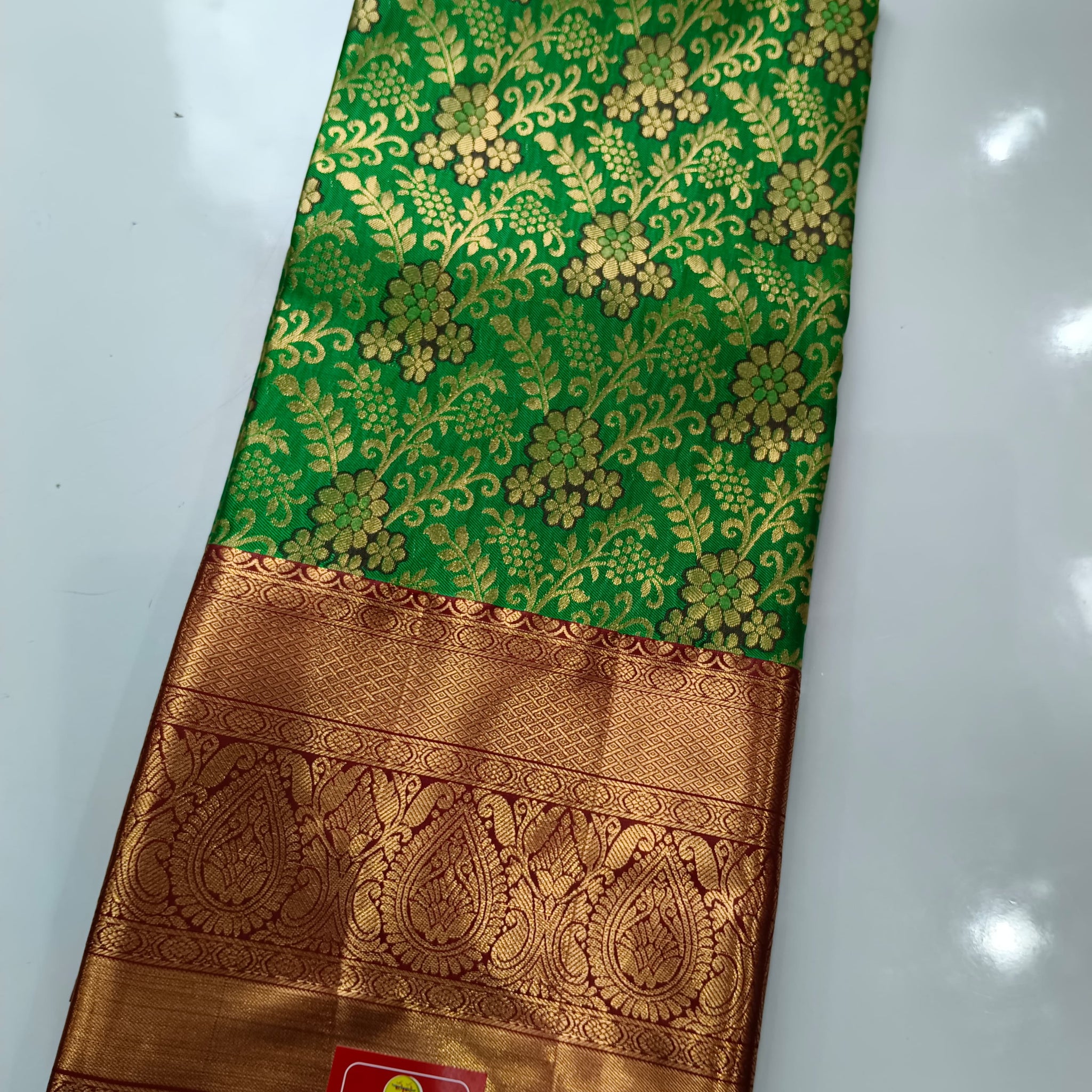 Semi kanchi pattu -kanchi