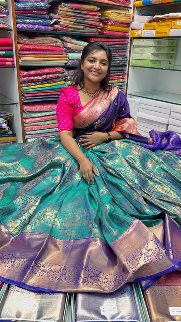VINTAGE PATTU -W1999