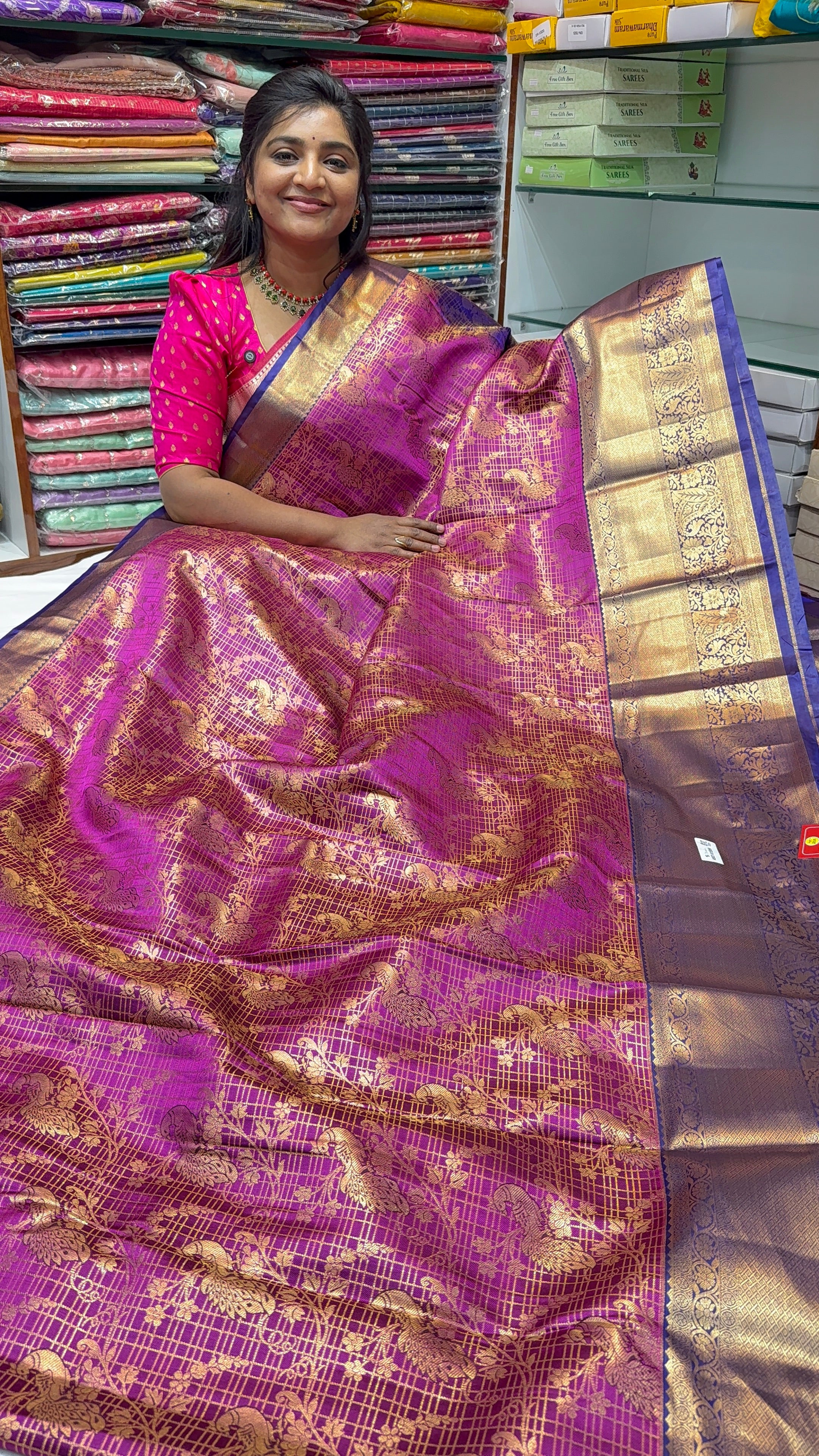 VINTAGE PATTU -W1999