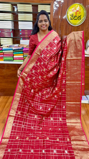 Banarsi pattu - BP1650