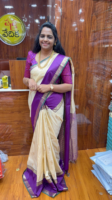 ARNI PATTU - U1650